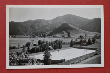 Ansichtskarte Foto AK Sun Valley Idaho 1930-1950 Ice Rink Eislauf Sport Schlittschuhlaufen Eisbahn Ortsansicht USA Amerika Vereinigte Staaten